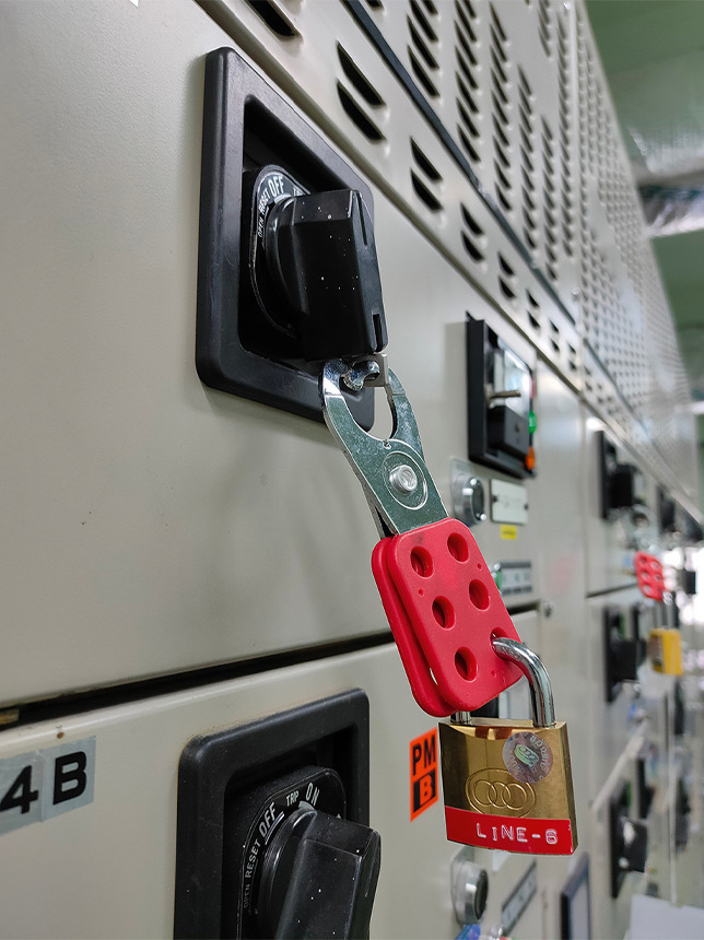 Lockout-Tagout im Einsatz.