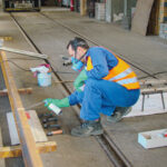 Service-Angebot –  Gefahrstoffberatung für die Branche Glas und Keramik